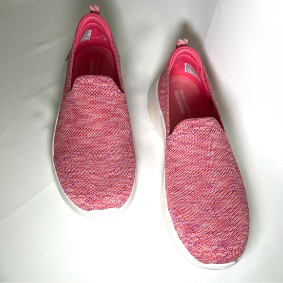 Skechers Pink Air Cooled Goga Mat Shoes Size 8.5 NWT - Picture 2 of 5